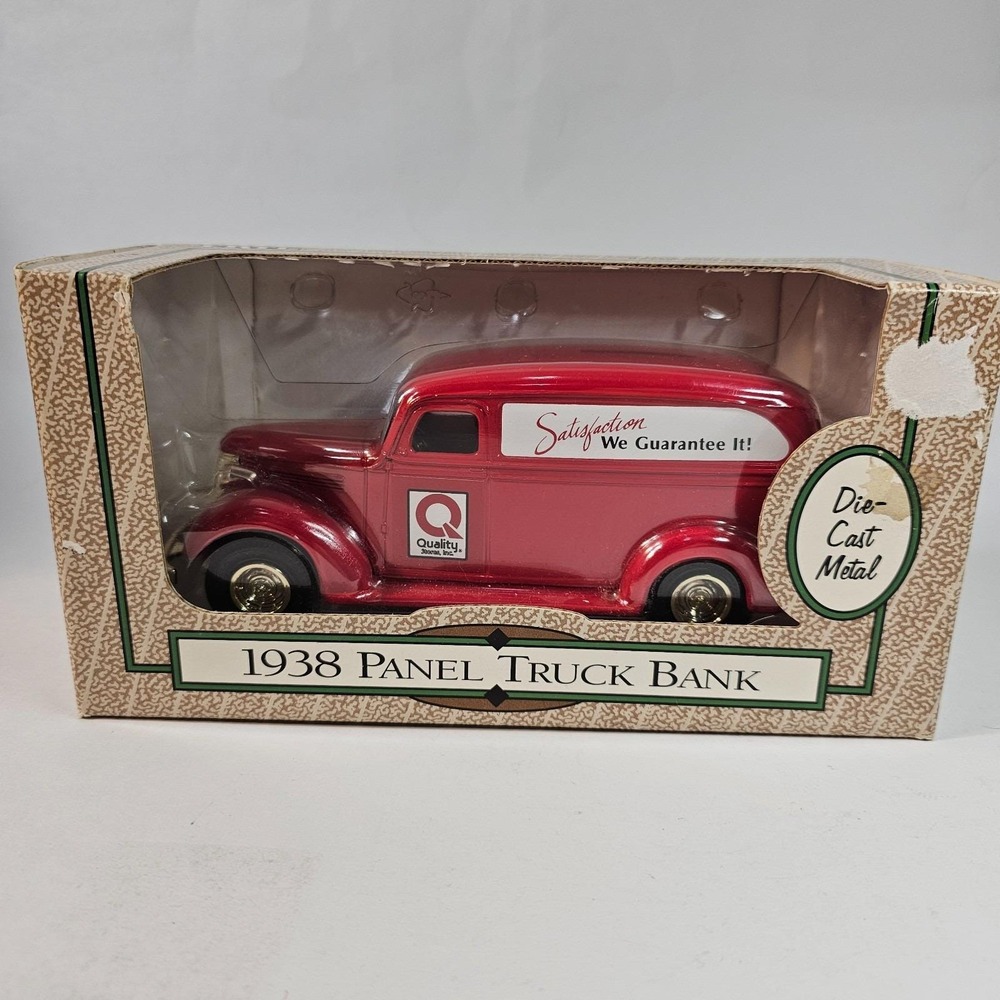 Ertl 1938‎ Panel Truck Diecast Metal Bank Quality Store Inc 7" Toy 1993